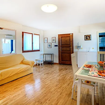 Attic Luna Blu Apartment Siena